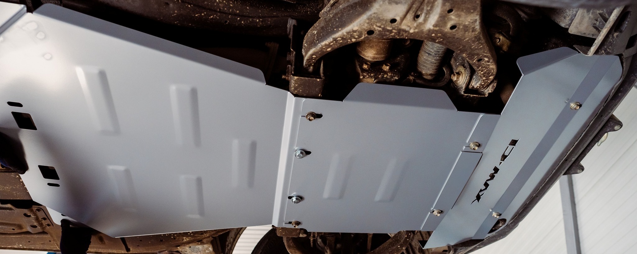 Skid plate Engine and gearbox | Saab 9-3 2002-2012